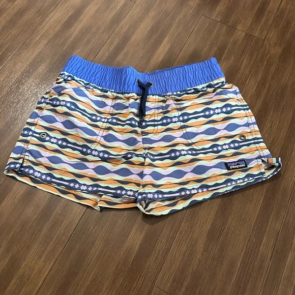 Girls' Costa Rica Baggies™ Shorts
Patagonia 
COHB | Style No. 67088
Size large - Picture 2 of 8